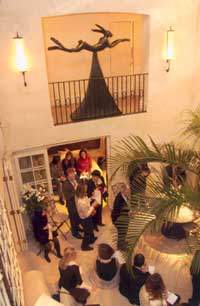 The evening of wine and art event